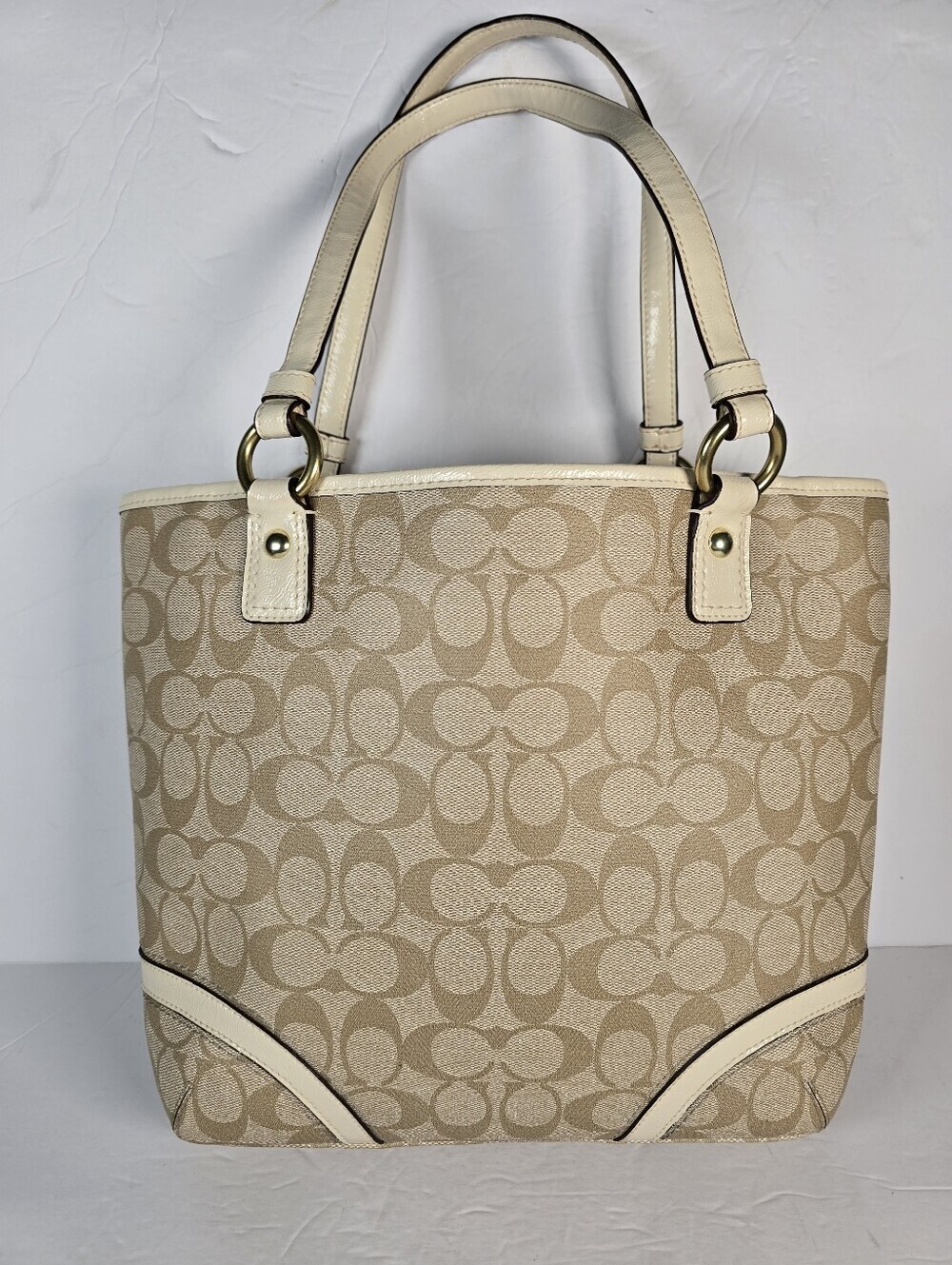 Coach Peyton Tote Bag Khaki And Tan Signature Canvas Exterior Gold Hardware - Picture 3 of 16